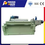 Роторный окорочный станок для обработки древесного шпона